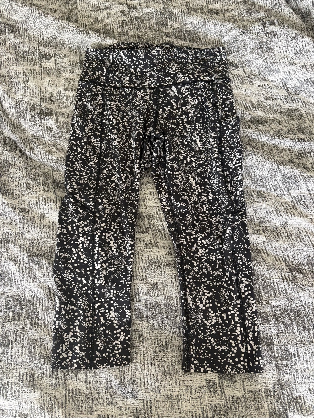 Lululemon Fast & Free Crop II Nulux 19” Size 8